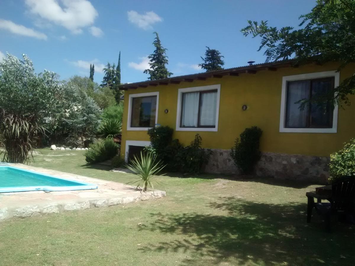 Hotel Las Acacias Refugio De Descanso La Falda Exterior foto